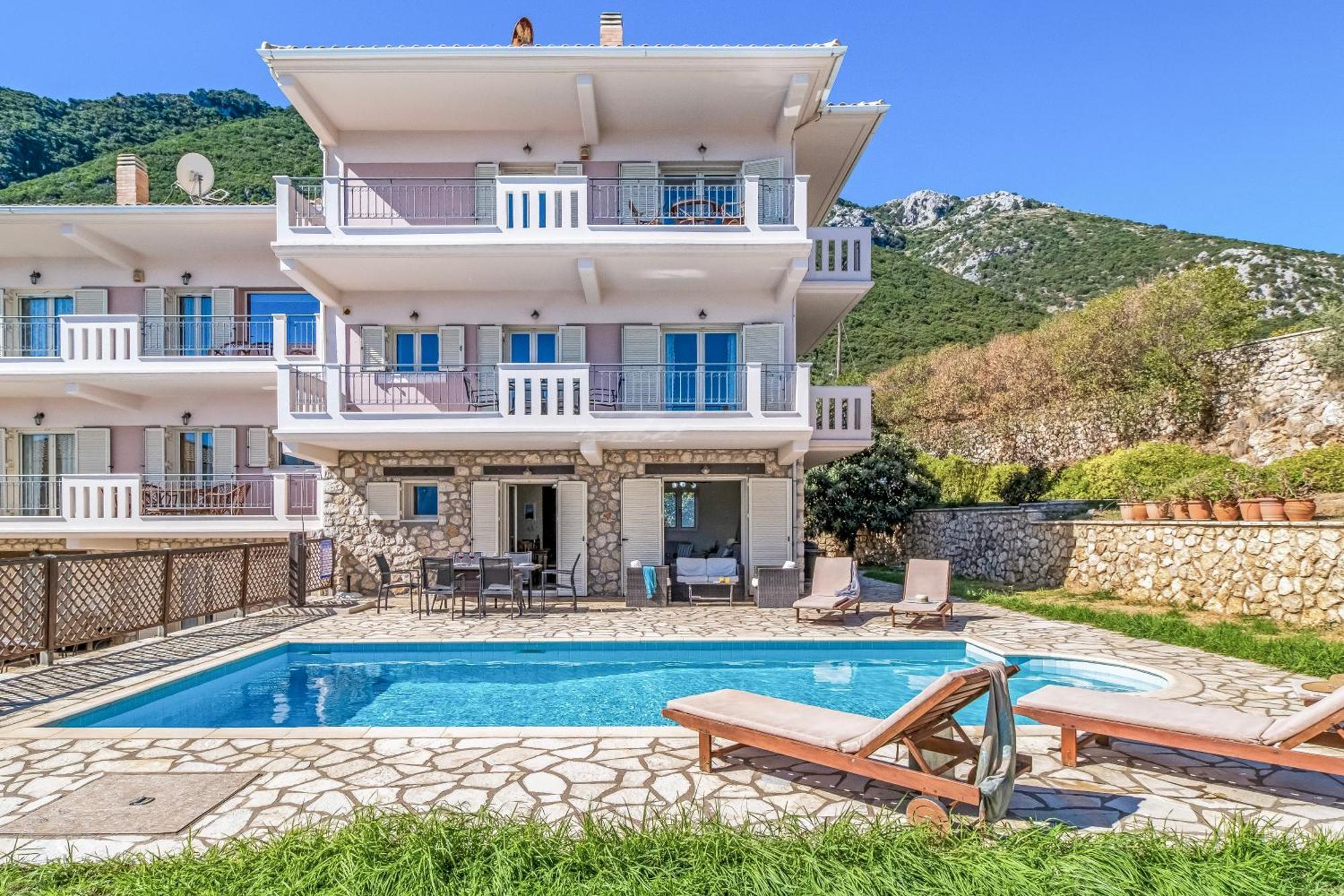 Villa Aeropi Nikiana Extérieur photo